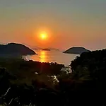 Prumirim Beach House